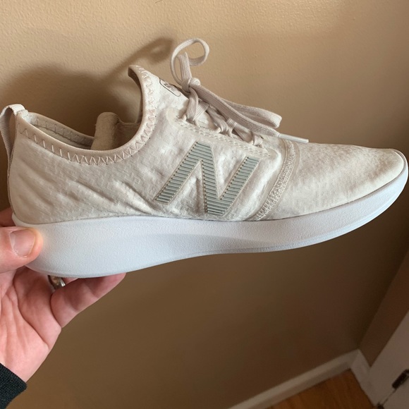 🆕 New Balance FuelCore Coast v4 Camo - Moonbeam - Picture 8 of 8